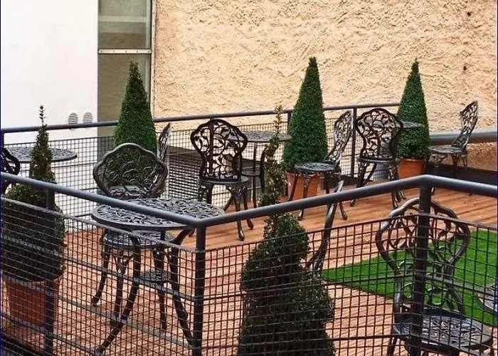 Hotel Rivoli Jardin 4*