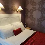 Rivoli Jardin Ξενοδοχείο 4*