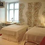 Ξενοδοχείο Rivoli Jardin